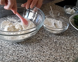 Foto del paso 3 de la receta: Pan Árabe con relleno de espinacas y queso