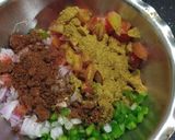 A picture of step 1 of Sandwich pizza.
