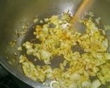 Foto del paso 1 de la receta: Albóndigas de pollo con un toque de azafrán