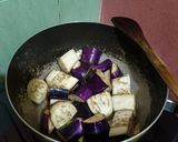 Foto langkah ke 2 dari resep Terong Kuah Kecap.