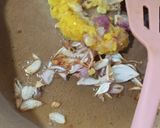 Foto langkah ke 1 dari resep Sup Ayam Sayuran Kuah Kuning.