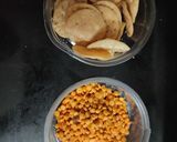 A picture of step 4 of Bombay bhel.