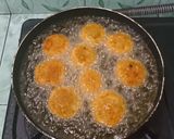 Foto langkah ke 7 dari resep Bola-Bola Pisang Coklat Lumer.