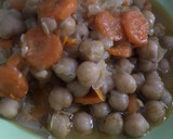 Foto del paso 6 de la receta: Potaje de garbanzos calentito, que podría ser vegetariano 🌱