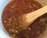 A picture of step 2 of Nutritious Chicken & Sweetcorn Broth.