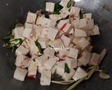 Foto langkah ke 1 dari resep Tahu Kuah Santan.