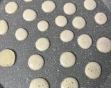 Une image de l'étape 4 de Crêpes néerlandaises ou Poffertjes.