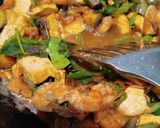 Foto langkah ke 5 dari resep Tumis taoco udang buncis.