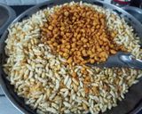 A picture of step 2 of Surti Bhel.