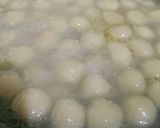 Foto langkah ke 4 dari resep Cilok Kuah Campur.