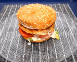 Foto del paso 18 de la receta: Hamburguesa de salmón con salsa de pepino (Sin sal añadida)