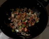 Foto langkah ke 6 dari resep Resep Mie Goreng Seafood Makanan Enak Mengenyangkan Dan Yang Pasti Semua Suka.
