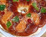 Foto del paso 12 de la receta: Roscón de reyes relleno de nata