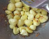 A picture of step 2 of Butter Garlic Potatoes (Aloo).