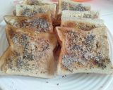 A picture of step 4 of Toast Bread with Chia Seeds toppings.