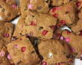 A picture of step 12 of M&M Cookie Bars.