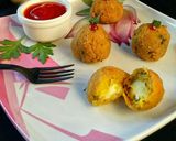 A picture of step 9 of Bread potato cheese balls.