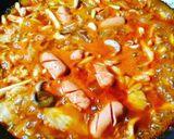 Hình bước làm 2 của món Bánh gạo nhân phô mai tokbokki Hàn Quốc sốt cay siêu ngon ^^