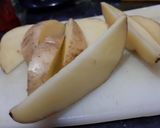 Foto langkah ke 1 dari resep Potato Wedges Goreng.