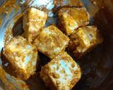 A picture of step 2 of Masala Gobhi Paneer.