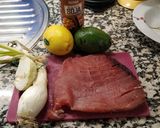Foto del paso 1 de la receta: Tartar de atún, aguacate y mango