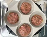 Foto langkah ke 3 dari resep Pork burger patty.