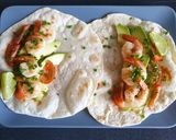 Foto del paso 7 de la receta: Fajitas con Gambas 🦐 y Aguacate 🥑