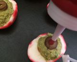 Foto del paso 4 de la receta: Huevos ojos 👀 de halloween 🎃