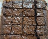 A picture of step 8 of Fudgy brwnies.