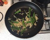 A picture of step 2 of Paella.