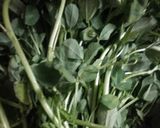 A picture of step 1 of Aloo methi.