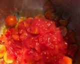 A picture of step 2 of Tomato carrots soup.
