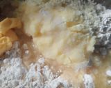 Foto langkah ke 3 dari resep Bolen Goreng.
