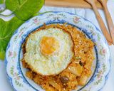 Foto langkah ke 5 dari resep Nasi Goreng Kimchi.