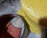 صورة لخطوة 5 من وصفة كيك ببيضتين محشي مربى بذوق الفريز والفاني 🐼🌹👍