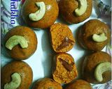 A picture of step 4 of Chocolate Stuffed Besan Laddos.