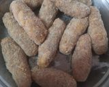 A picture of step 4 of Chicken Fingers.
