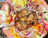 Foto del paso 6 de la receta Poke-bowl de pollo marinado con soja