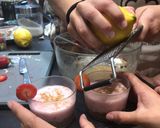 Foto del paso 4 de la receta: Shots de yogurt y frutos rojos