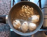 A picture of step 4 of Sicilian Sfinci (Fried Dough with Raisins).