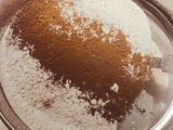 کیک سیب گردو با عطر دارچین