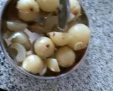A picture of step 2 of Amle ki Sabzi.