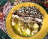 Foto del paso 7 de la receta Lubina a la sal con gulas y patata cocida