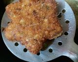 A picture of step 6 of Cheesy cauliflower fritters.