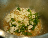 Foto del paso 5 de la receta: Arroz caldoso de gallineta y alcachofas