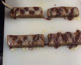 Foto del paso 8 de la receta Gofio amasado con miel de Palma, Almendras y Pasas“TURRÓN CANARIO” y....Barritas con Chocolate