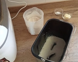 Foto del paso 2 de la receta: Pan de molde espelta integral sin corteza (sin horno)