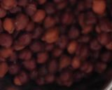 A picture of step 2 of Panipuri.