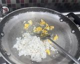 Foto langkah ke 2 dari resep Nasi Goreng Abon Sapi.