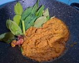 Foto langkah ke 3 dari resep Kuah Lontong Sayur Medan.